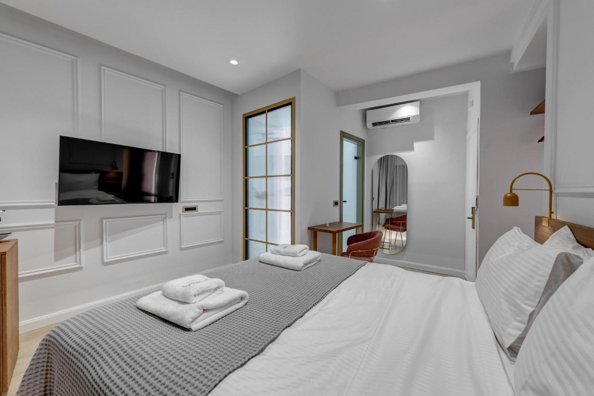 Bed and Breakfast Eclectic Syros Ermoupoli Esterno foto
