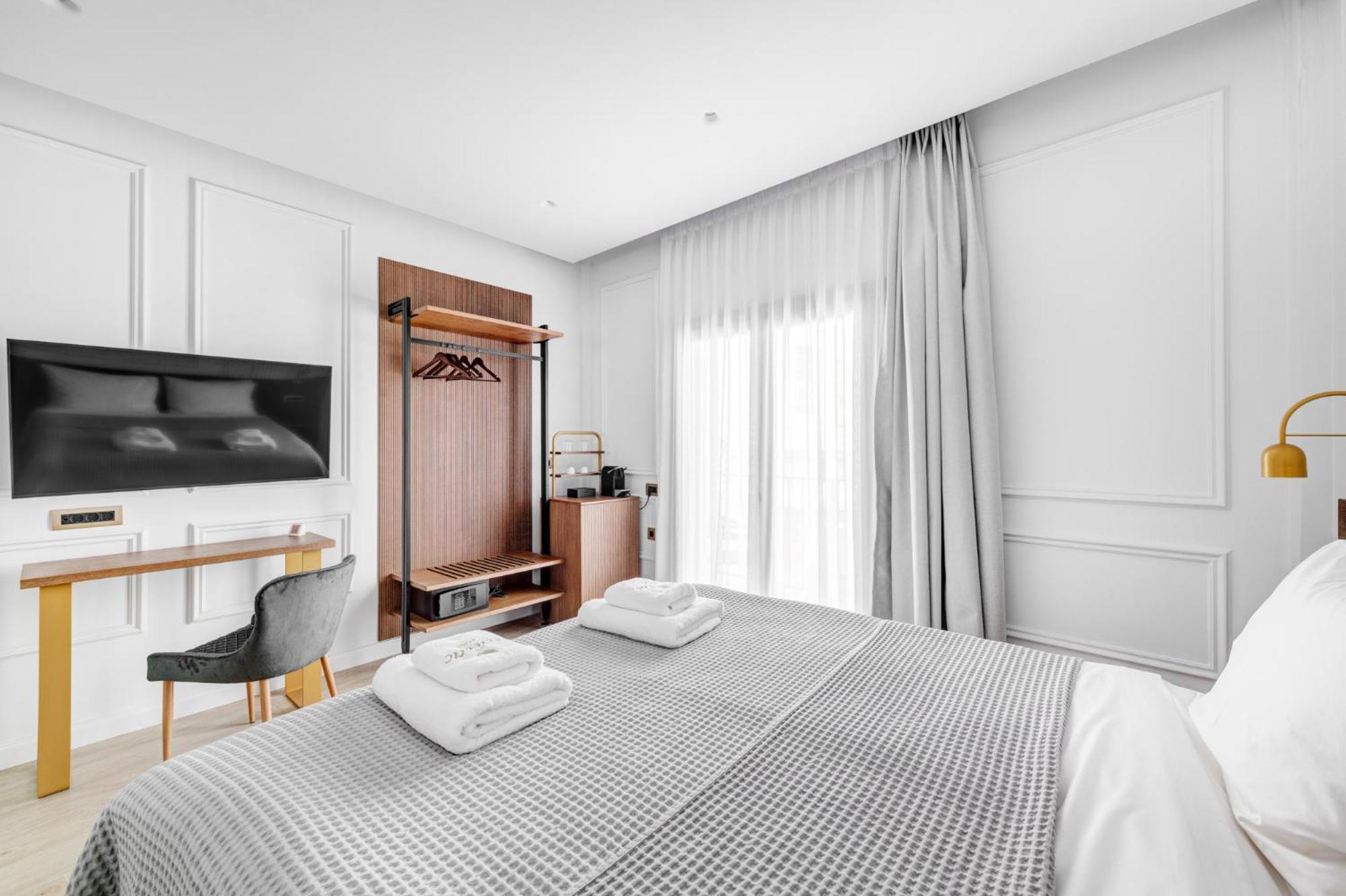 Bed and Breakfast Eclectic Syros Ermoupoli Esterno foto