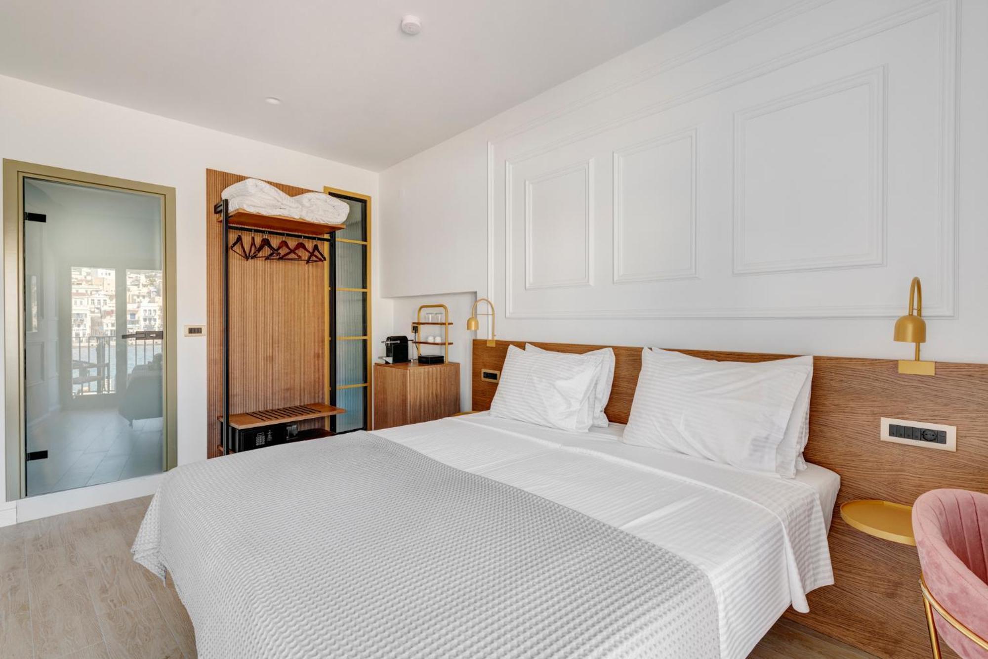 Bed and Breakfast Eclectic Syros Ermoupoli Esterno foto