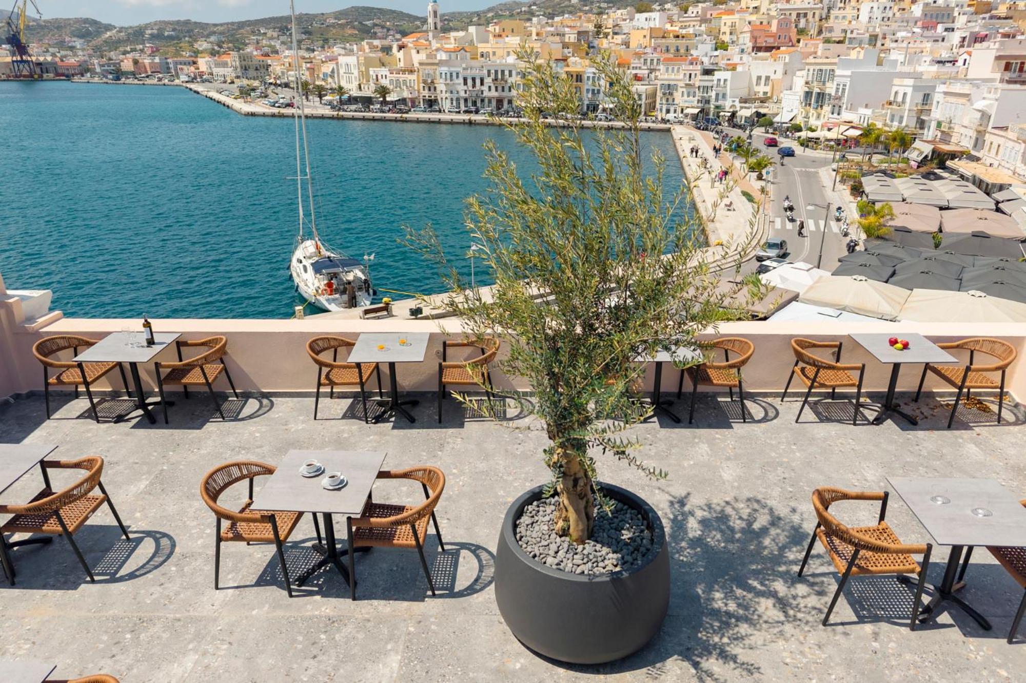 Bed and Breakfast Eclectic Syros Ermoupoli Esterno foto