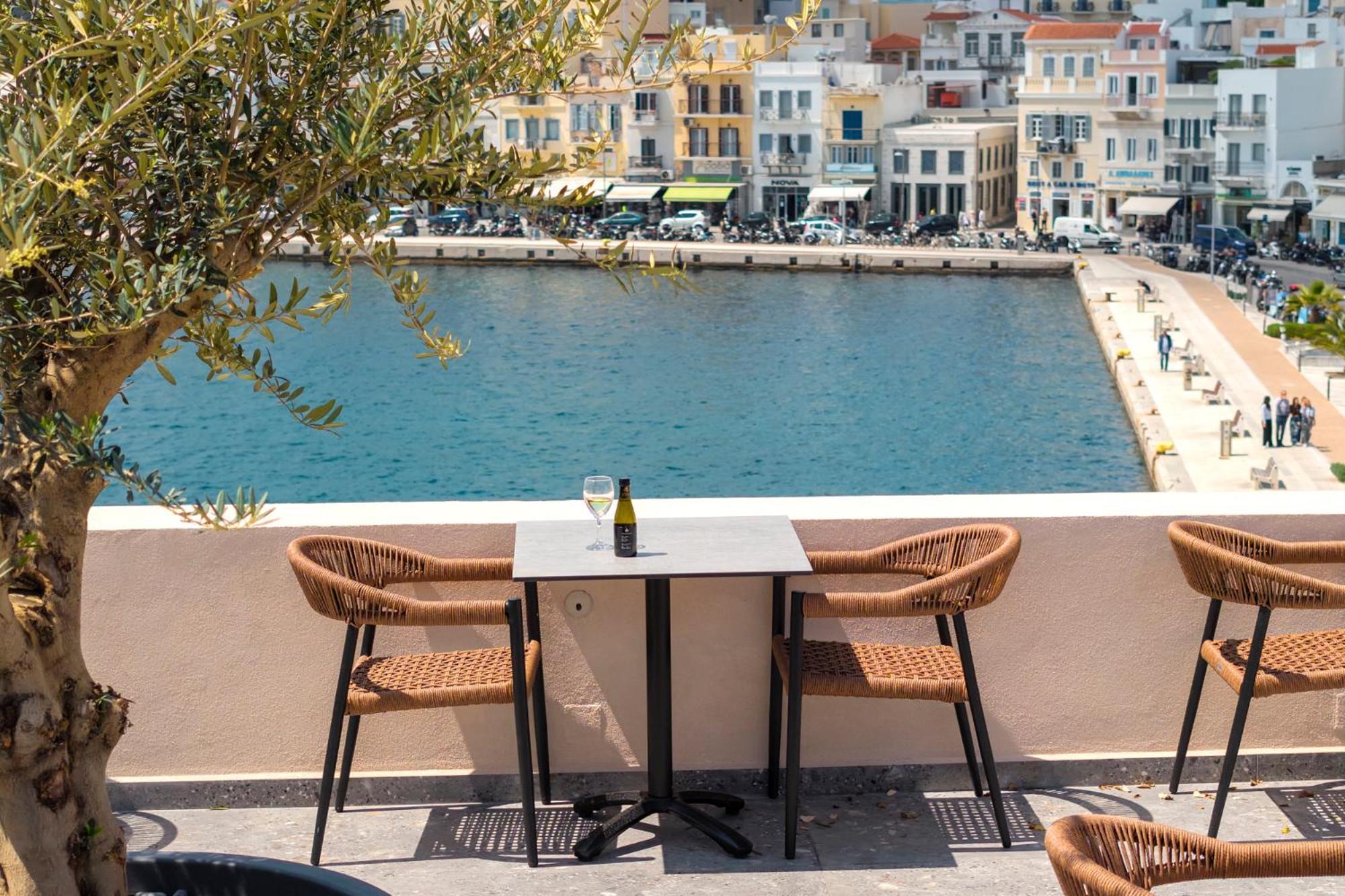 Bed and Breakfast Eclectic Syros Ermoupoli Esterno foto