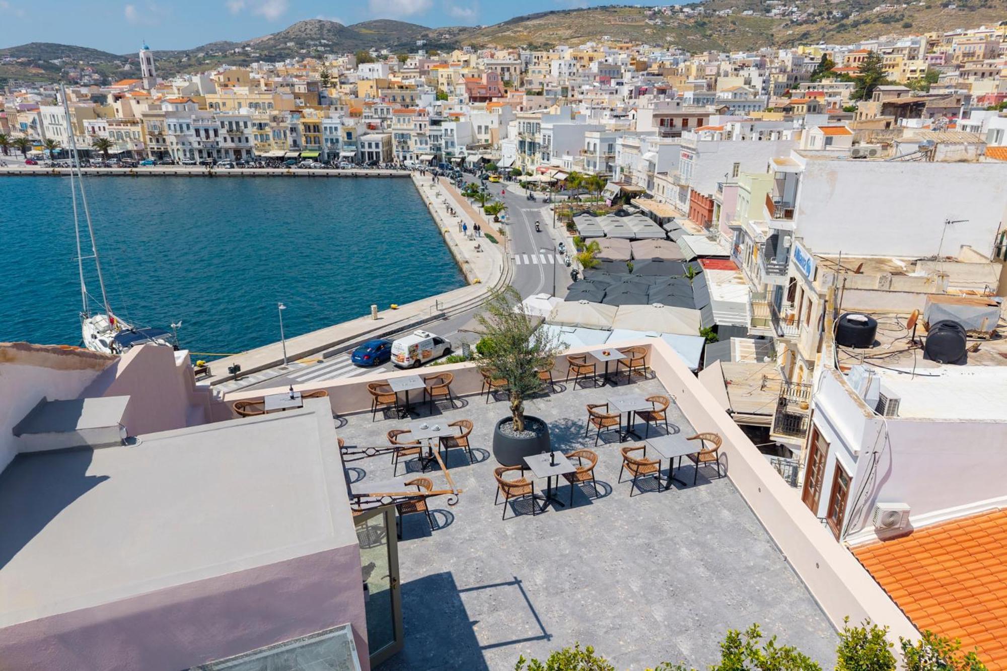 Bed and Breakfast Eclectic Syros Ermoupoli Esterno foto