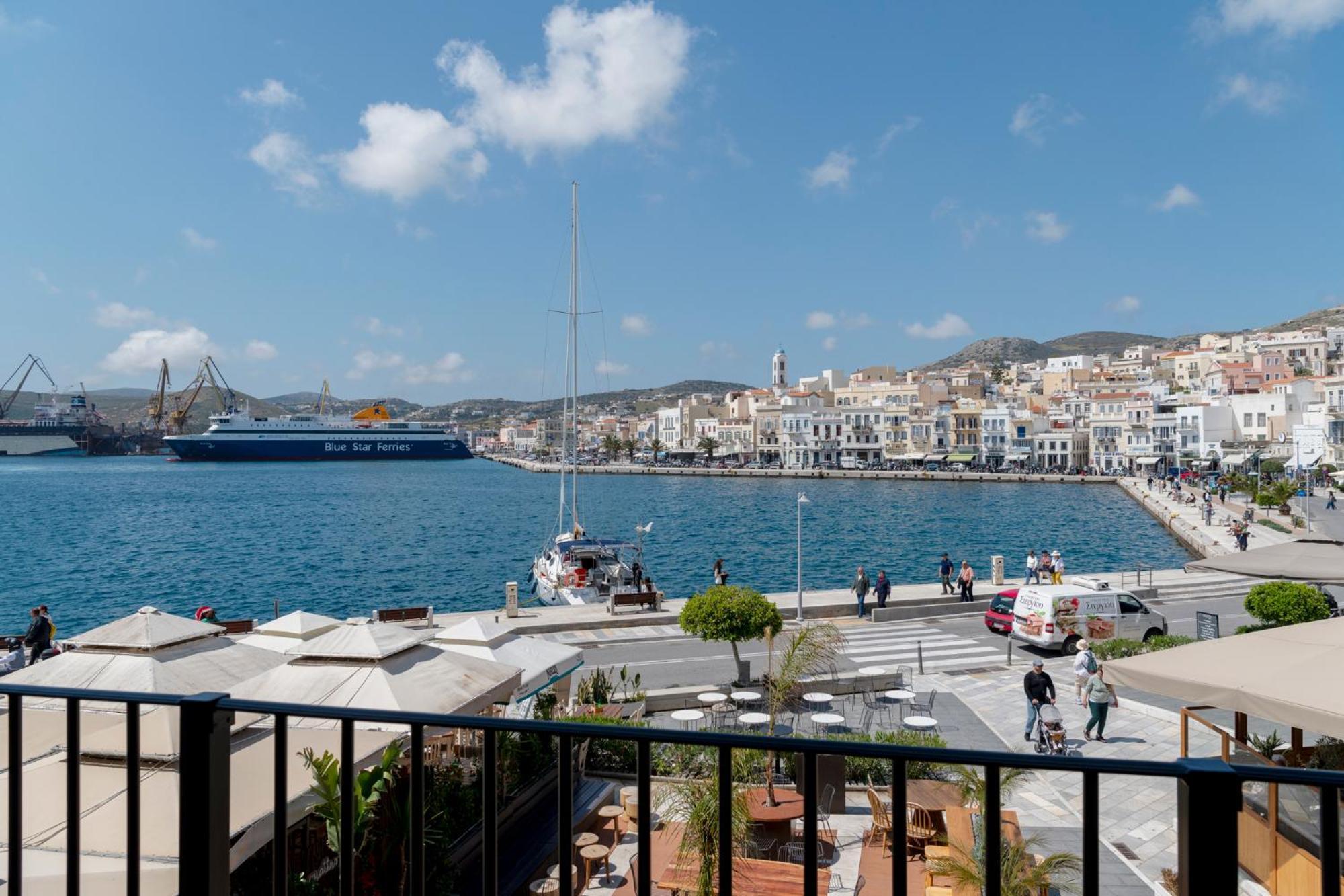 Bed and Breakfast Eclectic Syros Ermoupoli Esterno foto