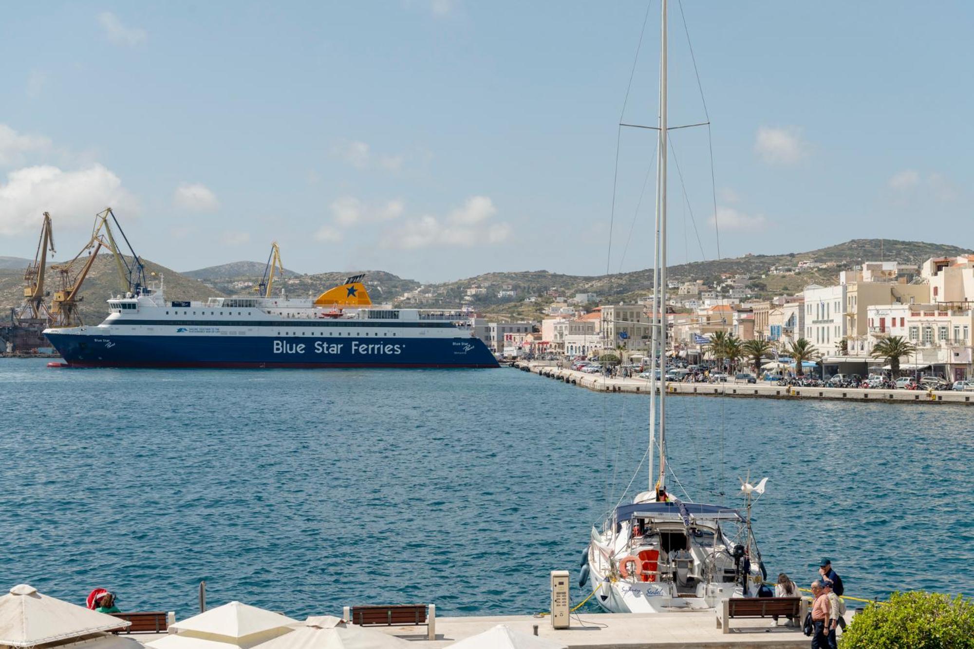 Bed and Breakfast Eclectic Syros Ermoupoli Esterno foto