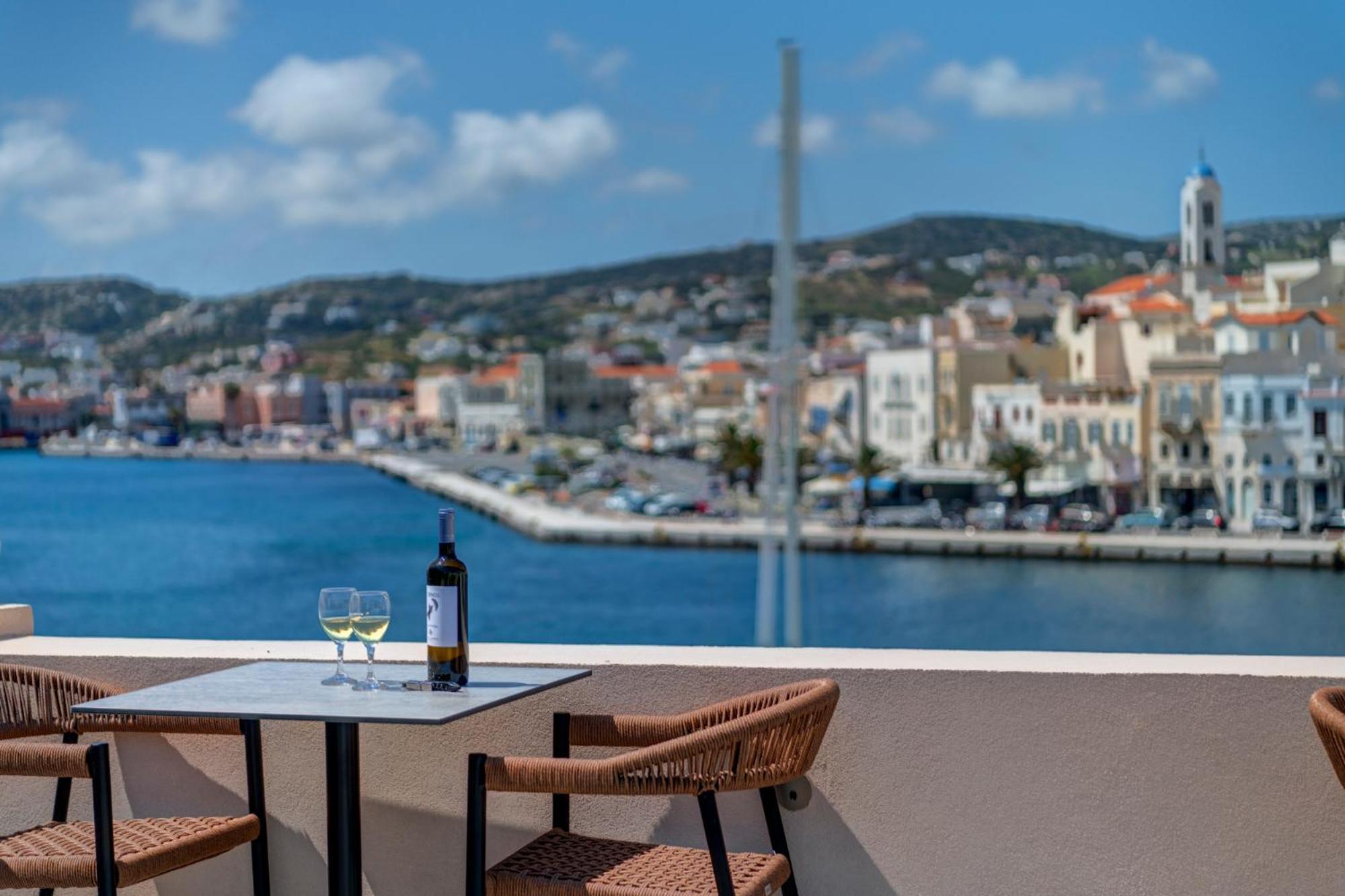 Bed and Breakfast Eclectic Syros Ermoupoli Esterno foto