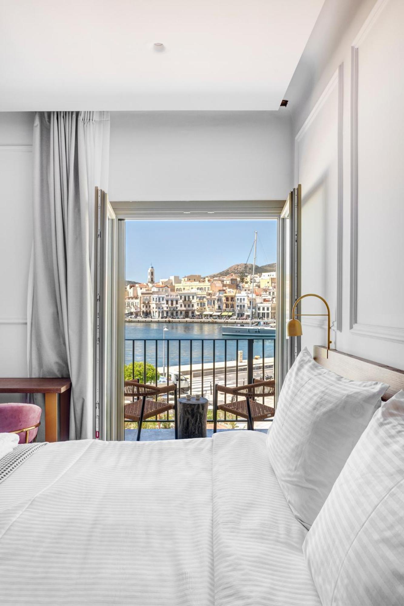 Bed and Breakfast Eclectic Syros Ermoupoli Esterno foto