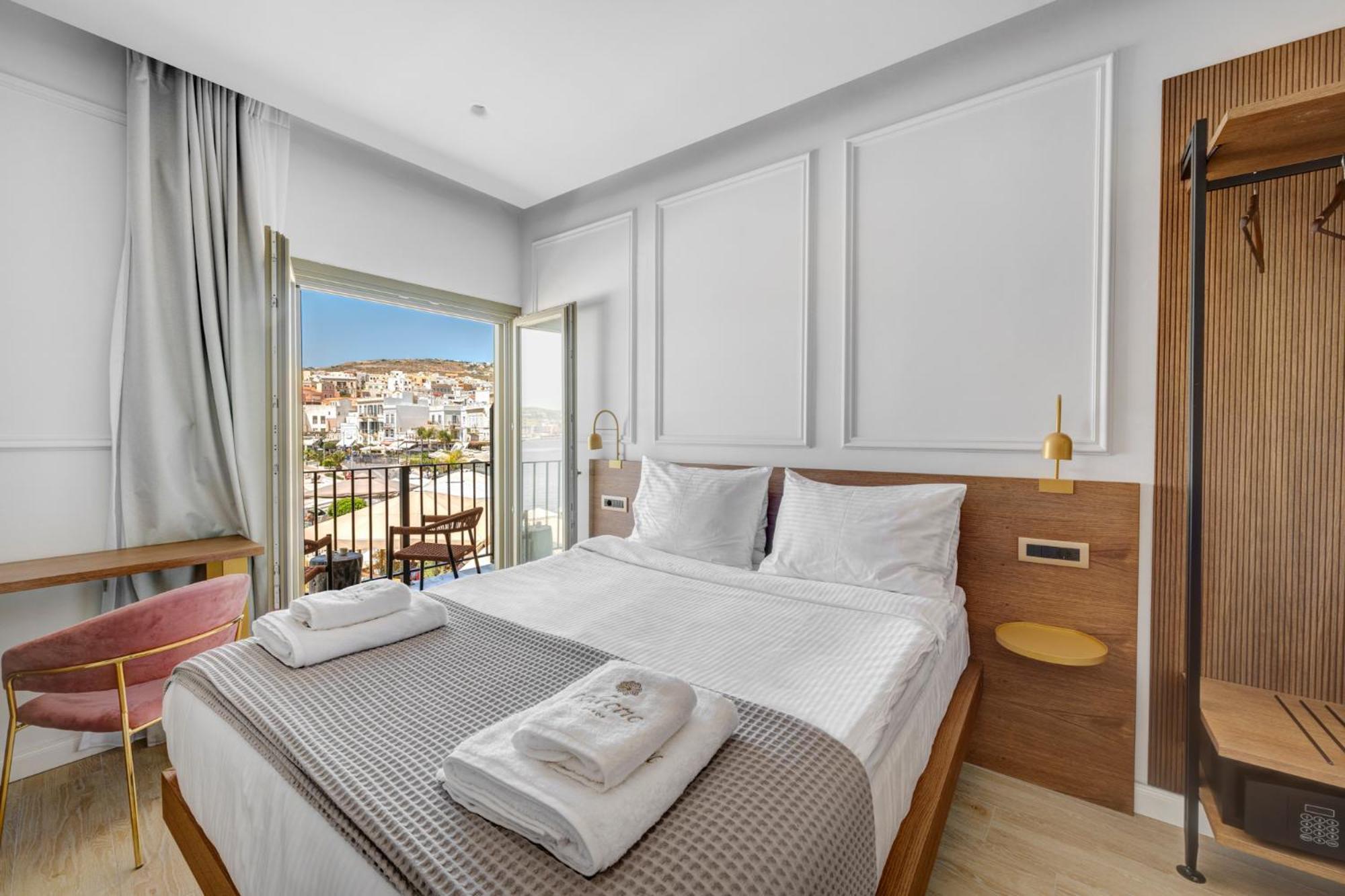 Bed and Breakfast Eclectic Syros Ermoupoli Esterno foto