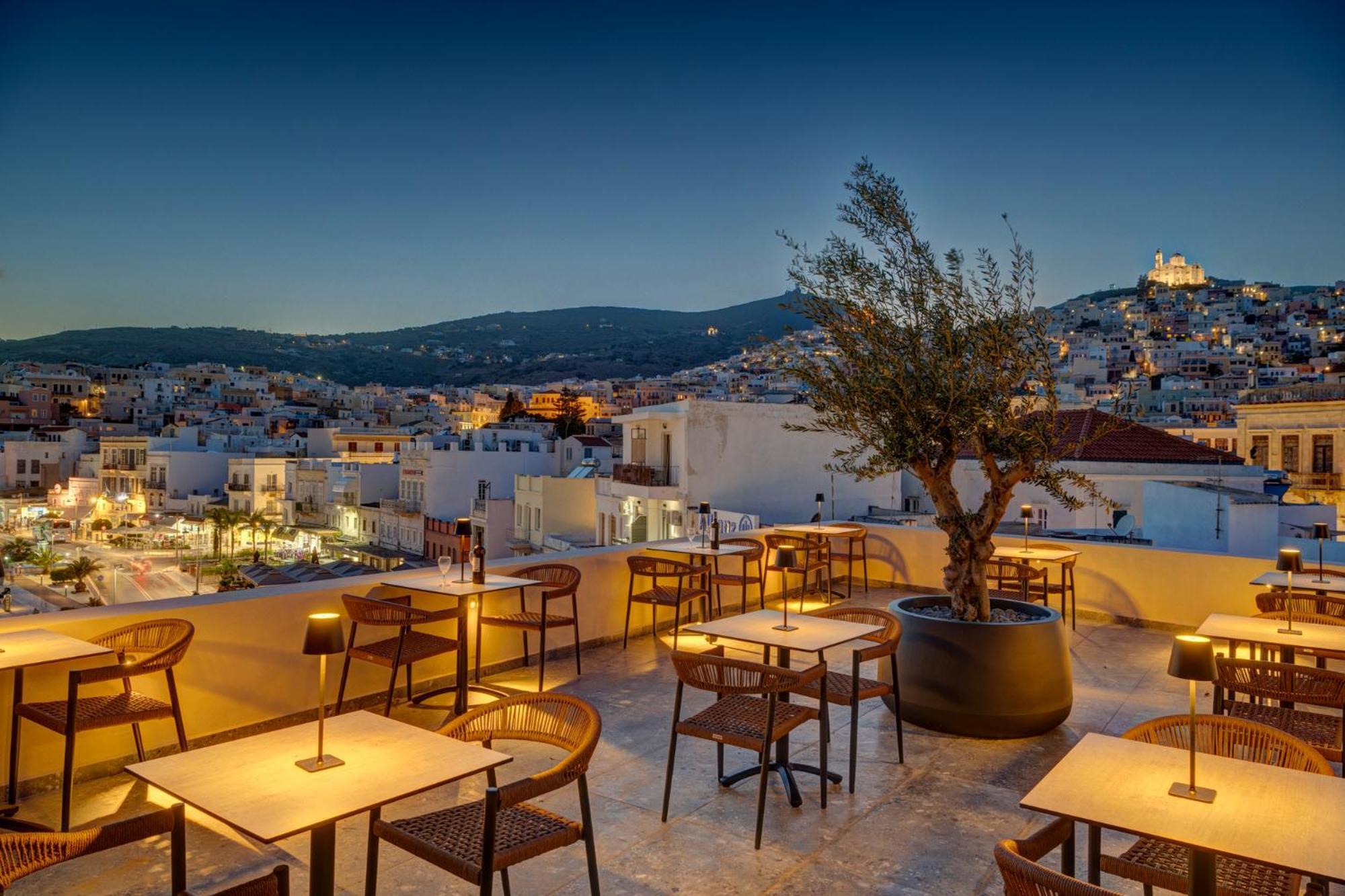 Bed and Breakfast Eclectic Syros Ermoupoli Esterno foto