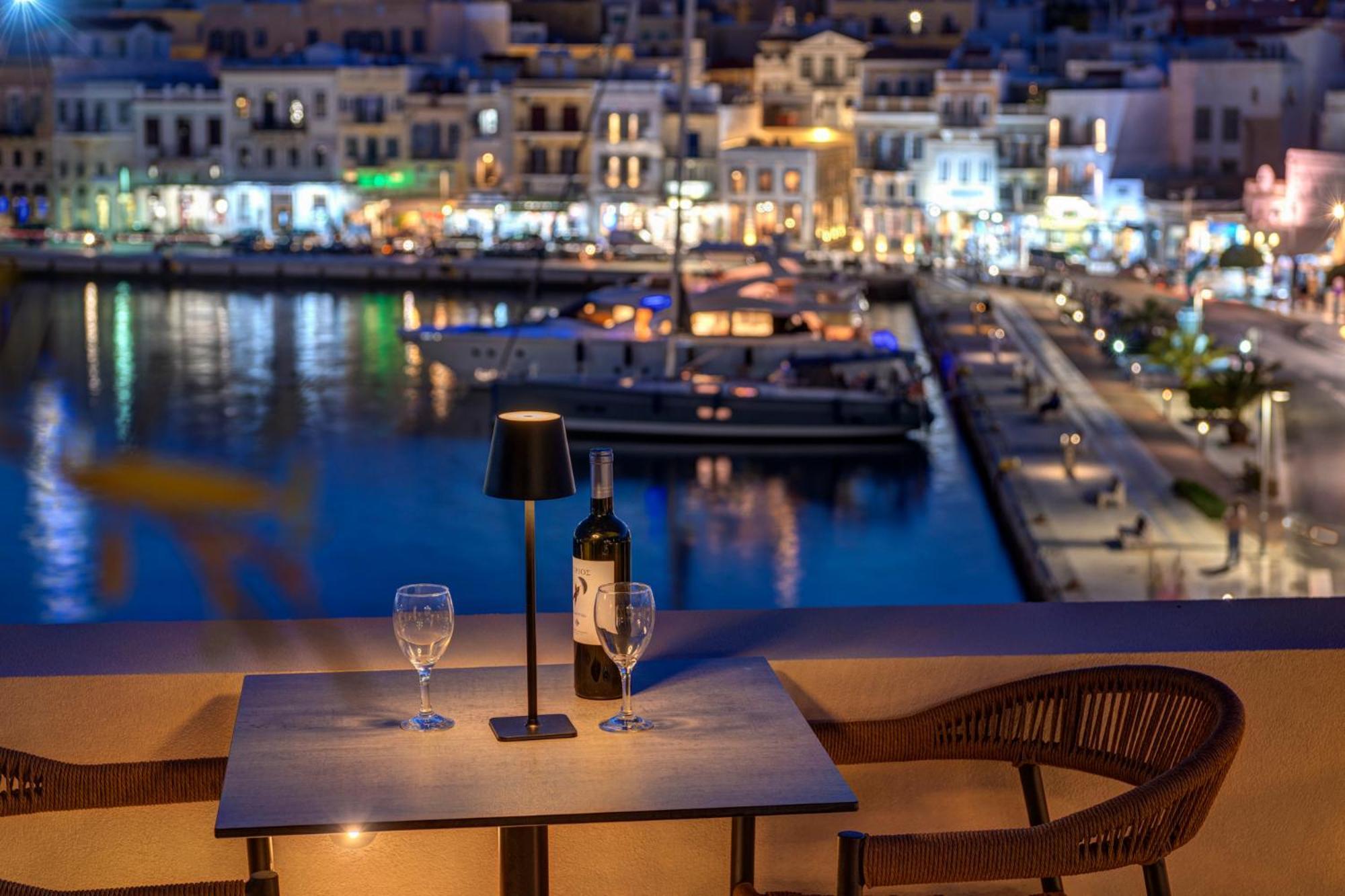 Bed and Breakfast Eclectic Syros Ermoupoli Esterno foto
