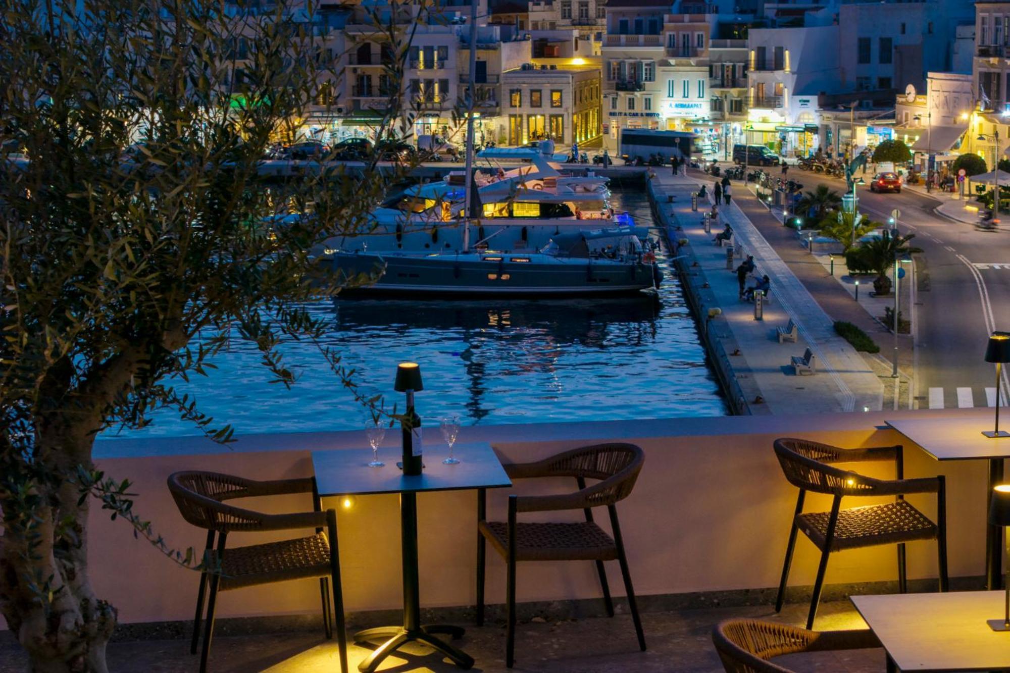Bed and Breakfast Eclectic Syros Ermoupoli Esterno foto