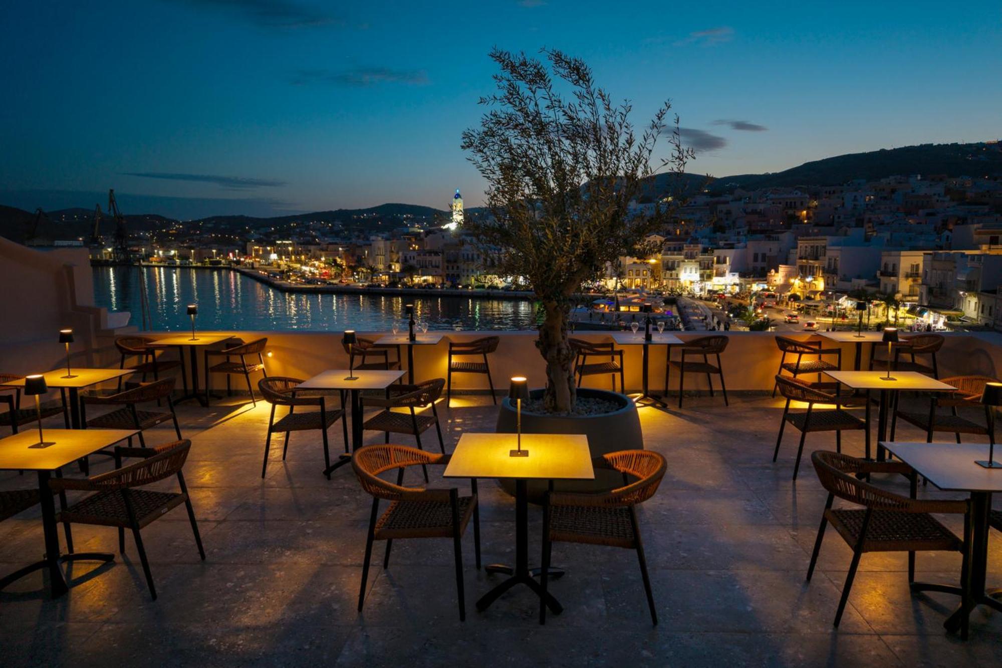 Bed and Breakfast Eclectic Syros Ermoupoli Esterno foto