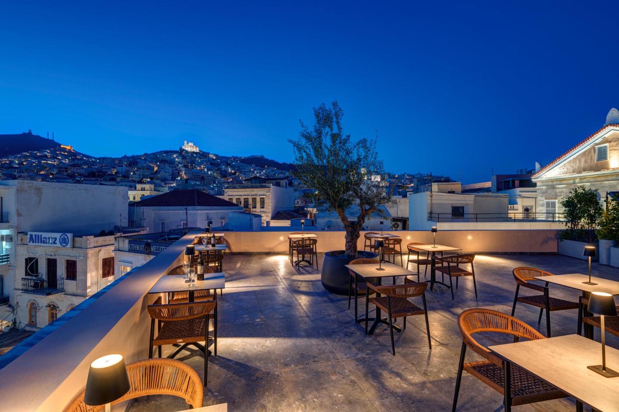 Bed and Breakfast Eclectic Syros Ermoupoli Esterno foto