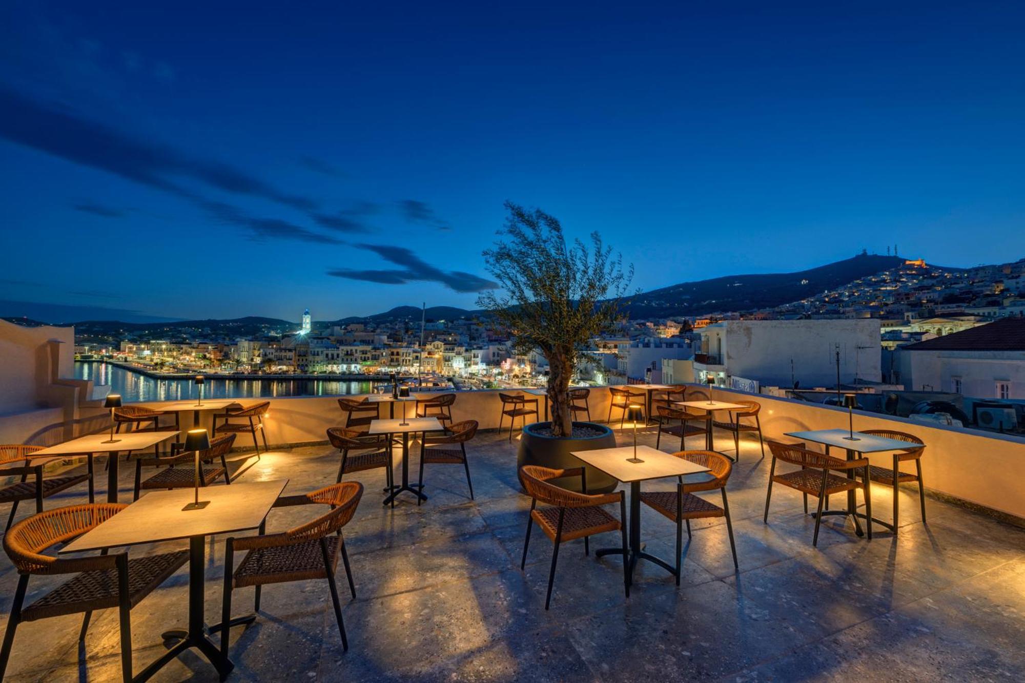 Bed and Breakfast Eclectic Syros Ermoupoli Esterno foto
